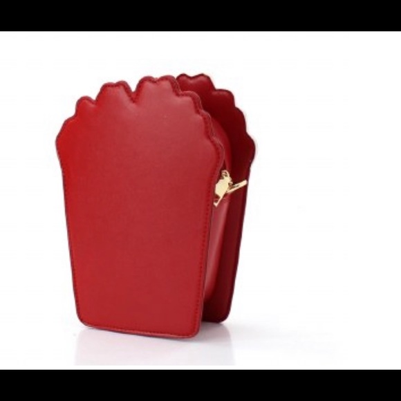 French Fries 🍟 purse with French fries earrings - Picture 3 of 5